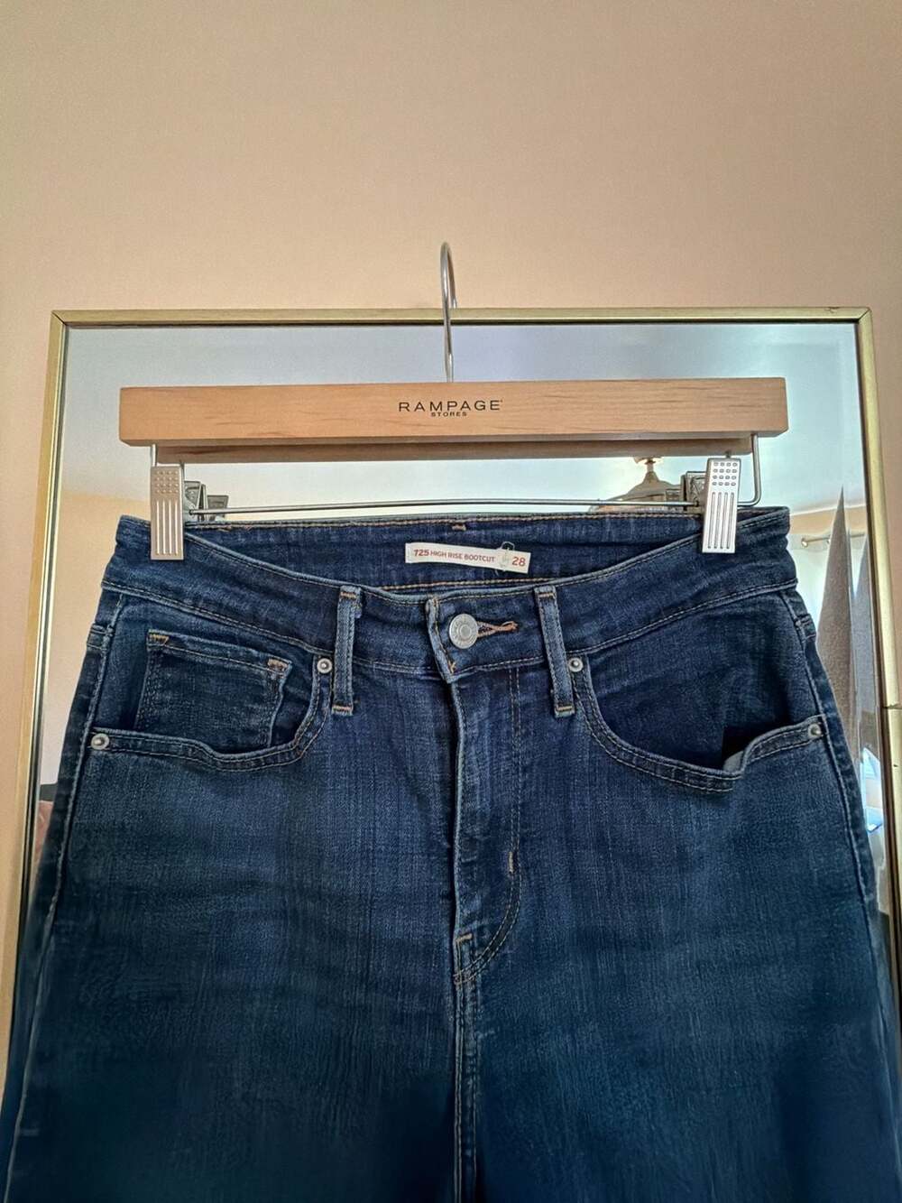 Levi's 725 High Rise Bootcut Jeans Dark Wash Size 28x30